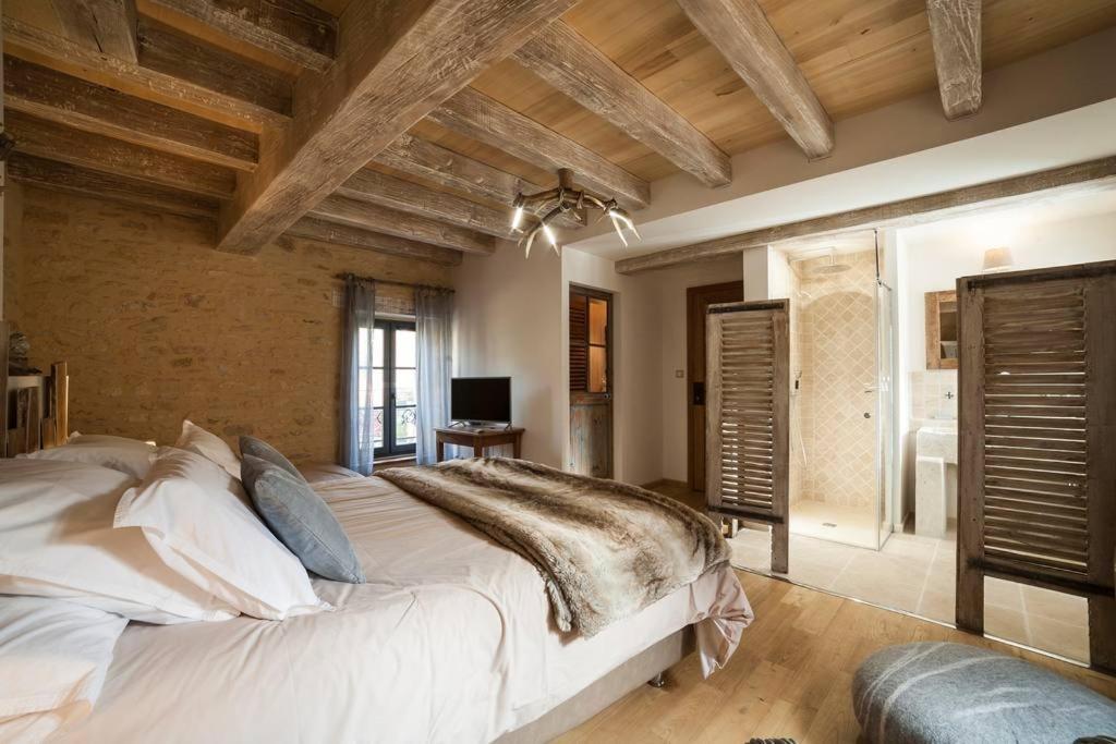 Le Clos Des Songes Saint-Leon-sur-Vezere Exterior foto