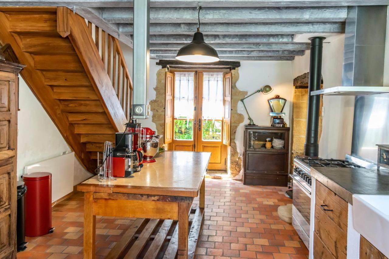 Le Clos Des Songes Saint-Leon-sur-Vezere Exterior foto